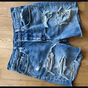 Levi’s 501 High-Rise Shorts W28 Distressed Button